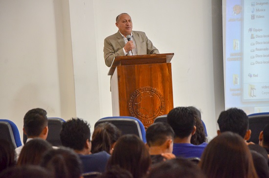 DA 11 CHARLAS SOBRE DROGAS A ESTUDIANTES DEL PRE FOTO1