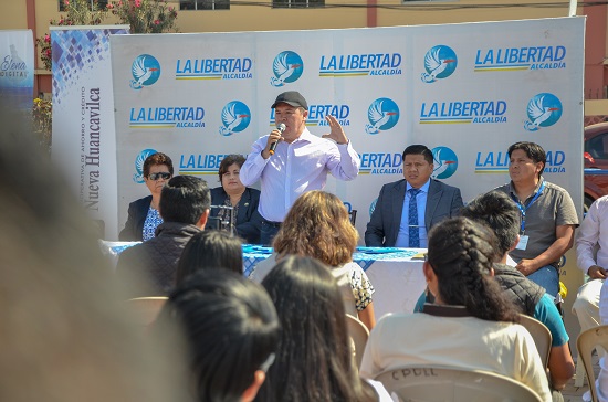 DÍA 20 PROYECTOS SON PRESENTADOS EN LA LIBERTAD EMPRENDE FOTO2 copia