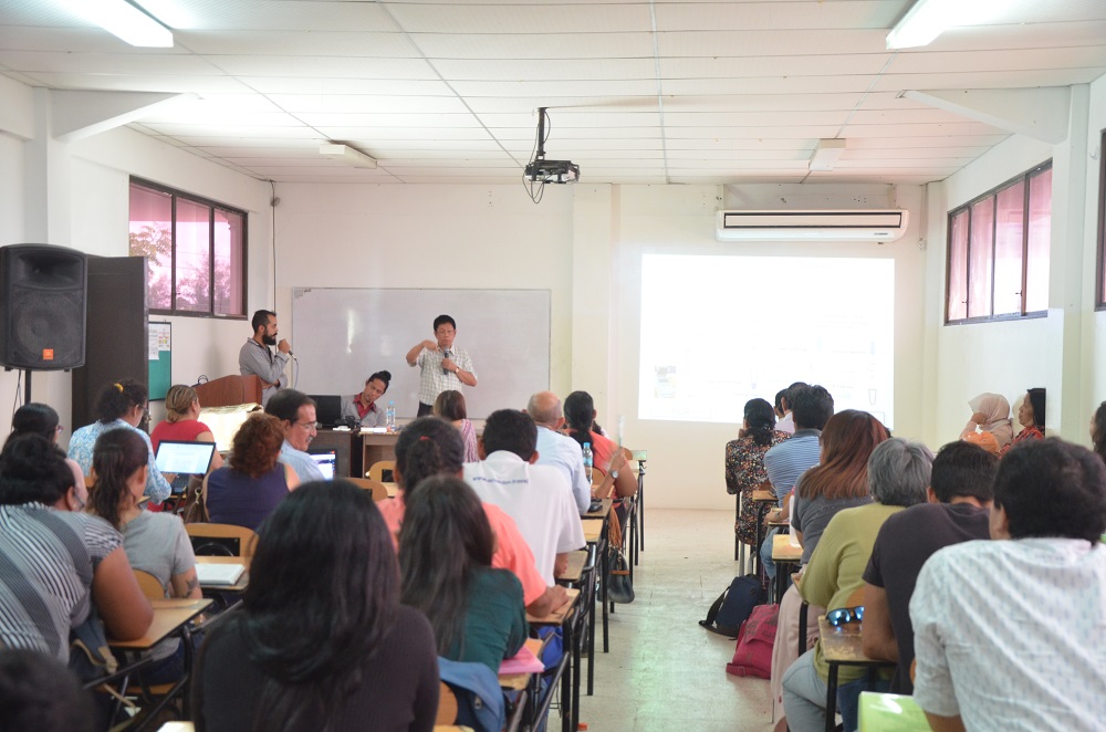 CHARLA CIENCIAS DEL MAR