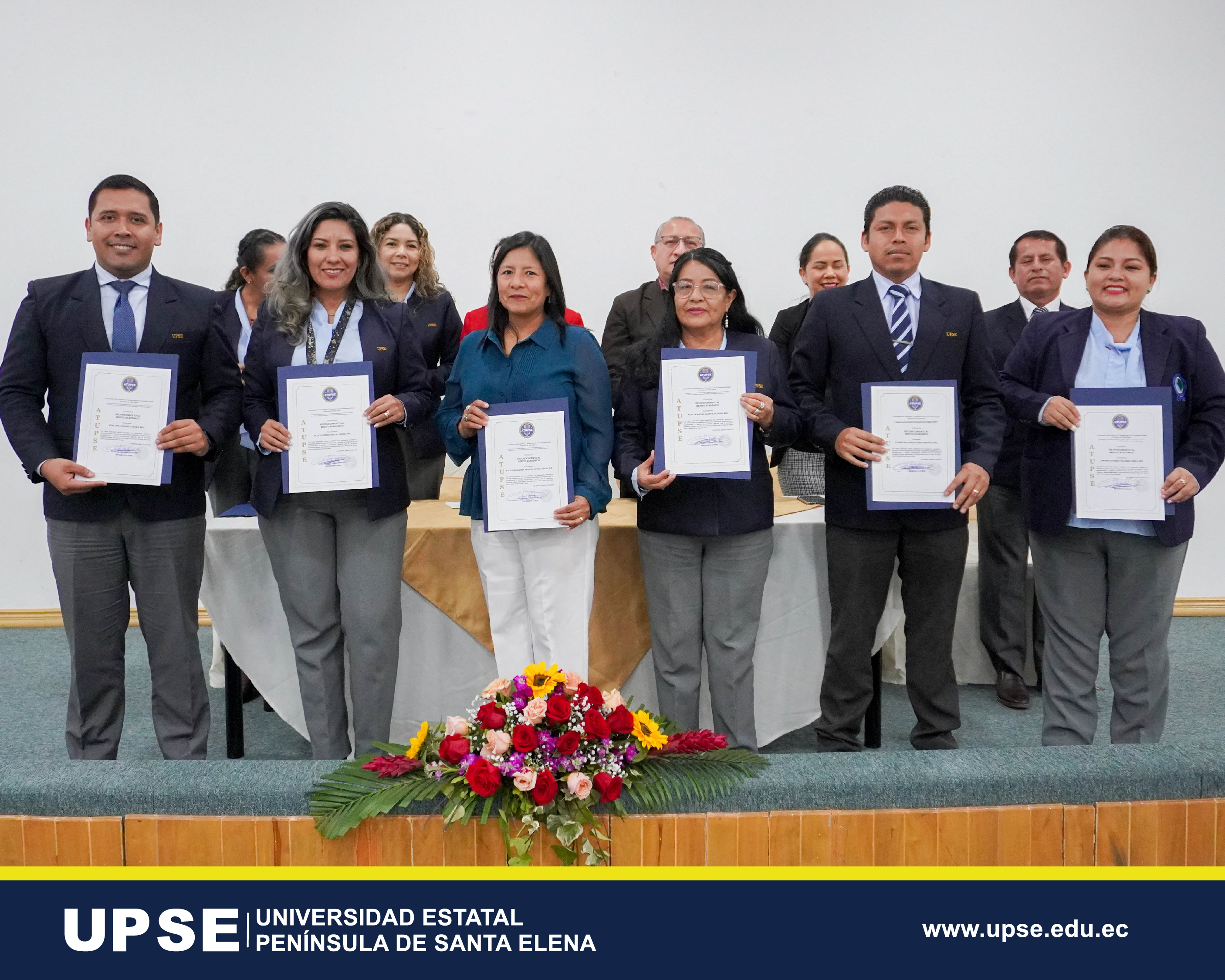 ATU Mesa de trabajo 1 copia 2